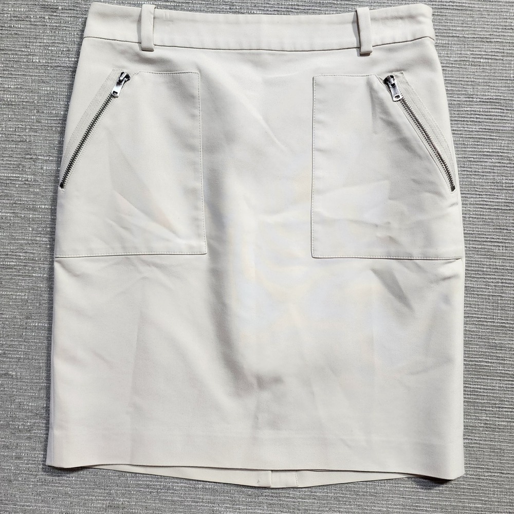 Ann Taylor Petite Beige Utility Mini Skirt Size 8P Zipper Pockets Stretch Cotton